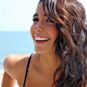 Meet your Posher, Adriana